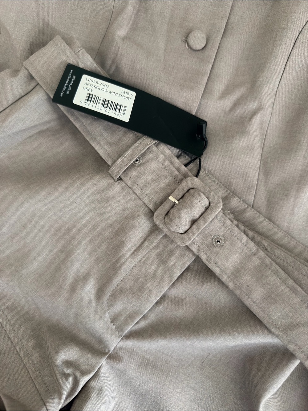 Lioness Light Gray Puff Sleeve Button Front Top - Picture 7 of 8